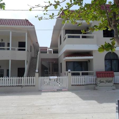 Jans Hotel Caye Caulker Zewnętrze zdjęcie