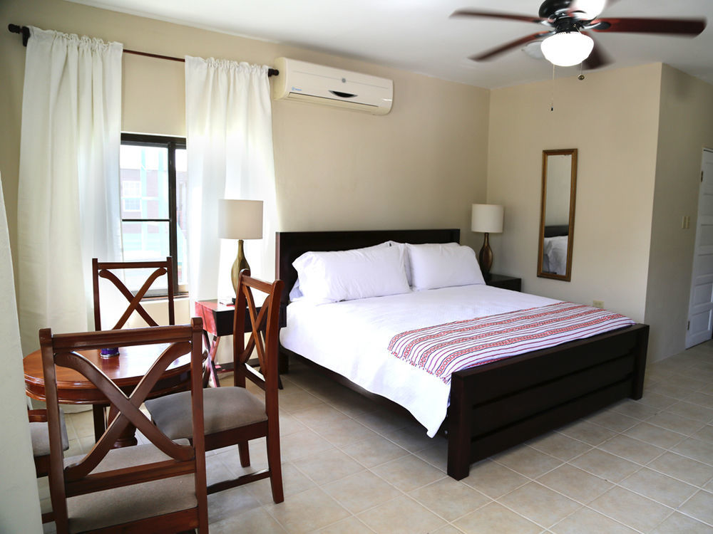 Jans Hotel Caye Caulker Zewnętrze zdjęcie