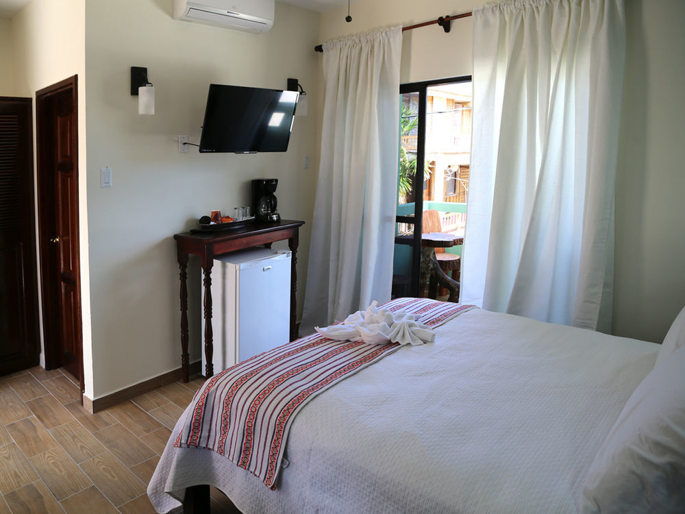 Jans Hotel Caye Caulker Zewnętrze zdjęcie