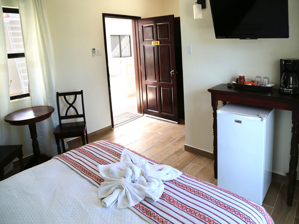 Jans Hotel Caye Caulker Zewnętrze zdjęcie