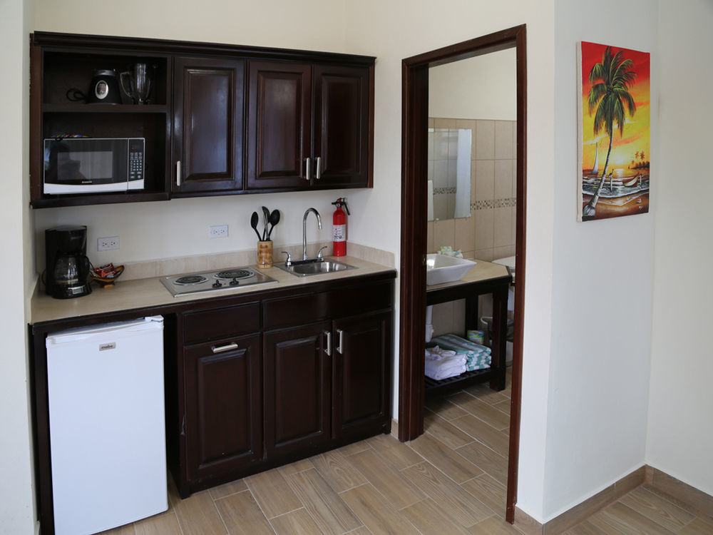 Jans Hotel Caye Caulker Zewnętrze zdjęcie